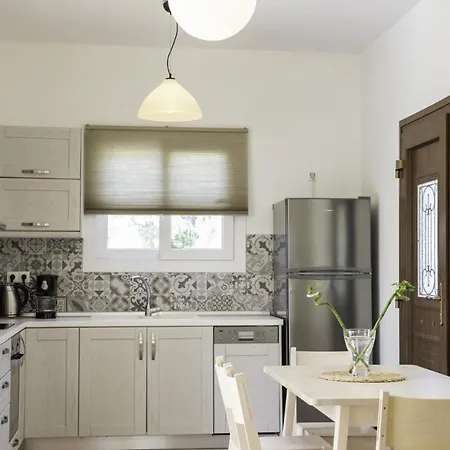 Miltiadis Spiti Miltiadis Aparthotel 2*
