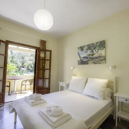 Miltiadis Spiti Miltiadis 3* Άγιος Γεώργιος Πάγων